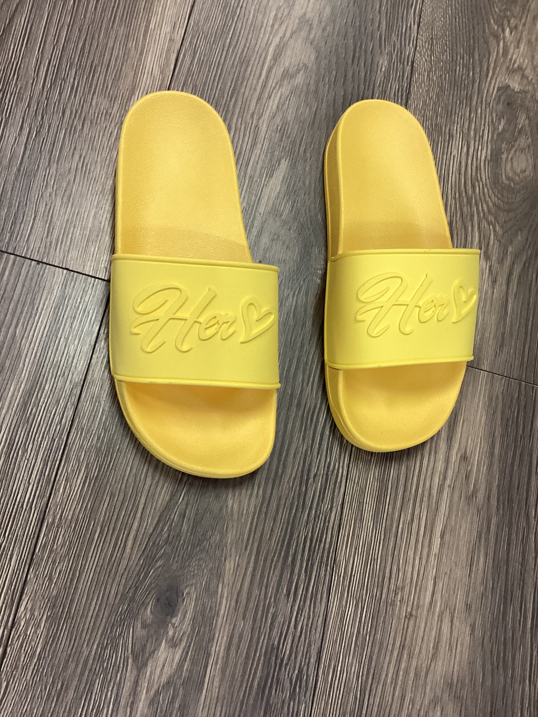 Yellow Her Essential Slides