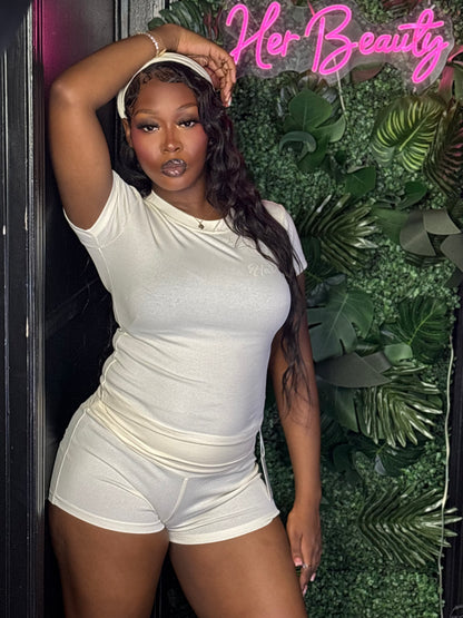 Her Body Shorts Set