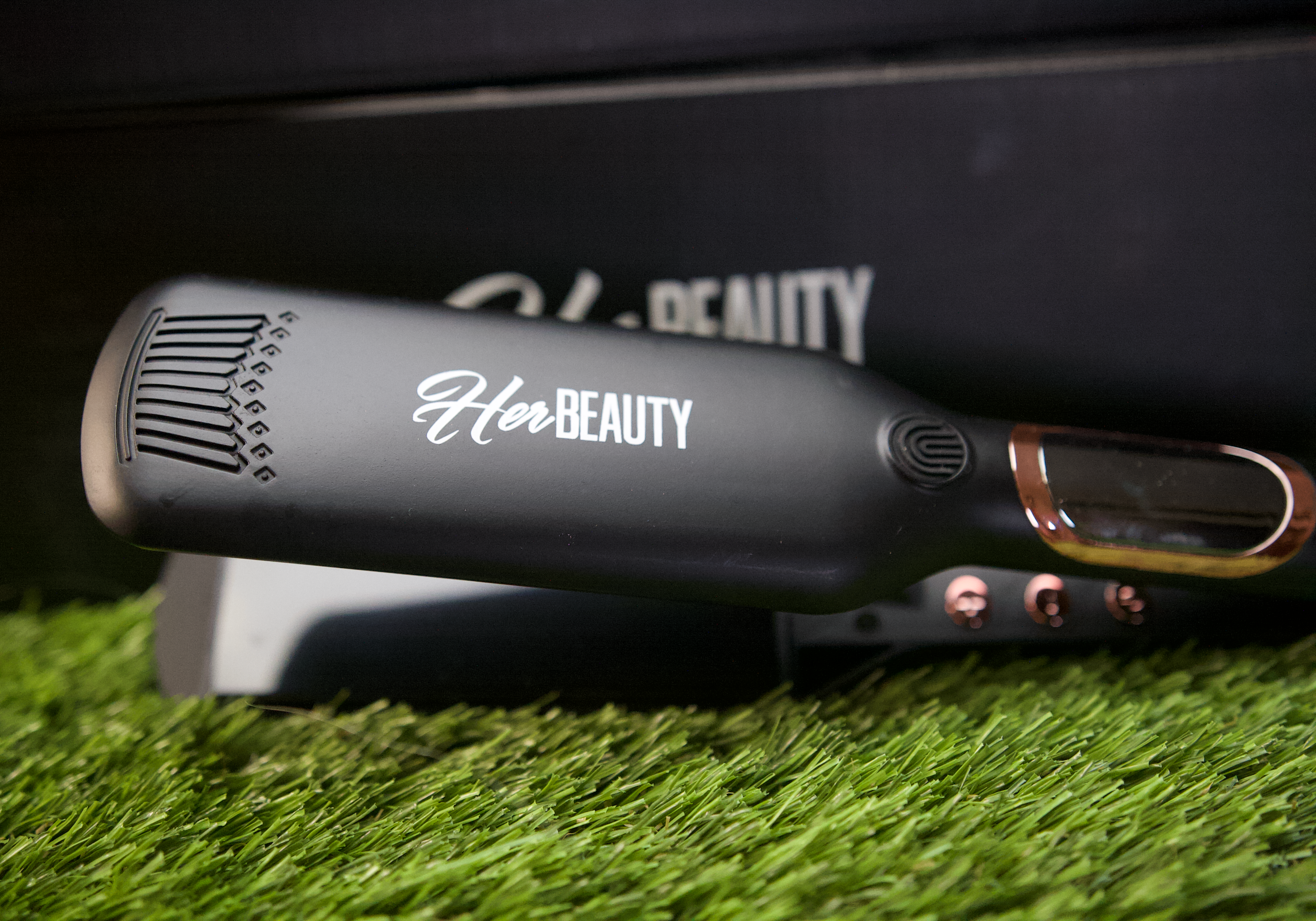 500-degree-flat-iron.jpg" alt="500 Degree Flat Iron - Professional Hair Straightener